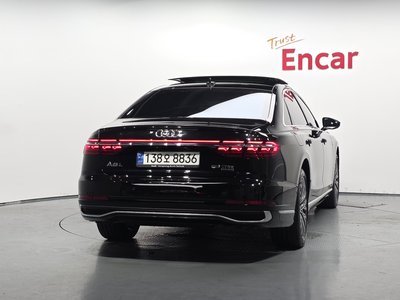2023 AUDI A8 photo 3