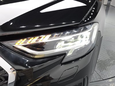 2023 AUDI A8 photo 9