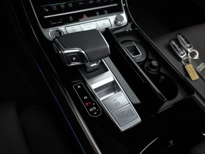 2023 AUDI A8 缩略图 12