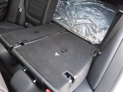 صورة مصغرة 58 لـ 2025 Mercedes-BENZ C-CLASS