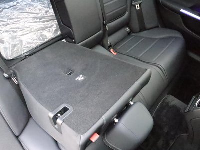 صورة مصغرة 56 لـ 2025 Mercedes-BENZ C-CLASS