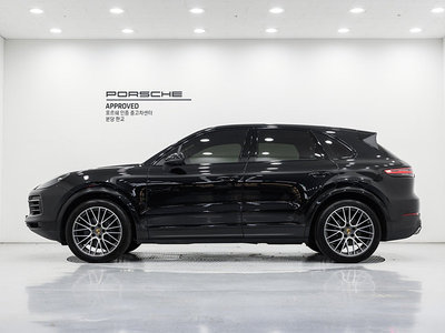 PORSCHE CAYENNE - 7