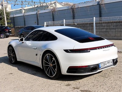 2024 Porsche 911 photo 5