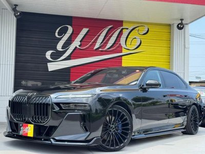 2023 BMW 7 SERIES photo 2