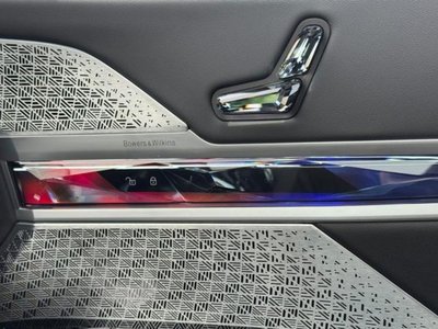 2023 BMW 7 SERIES photo 8