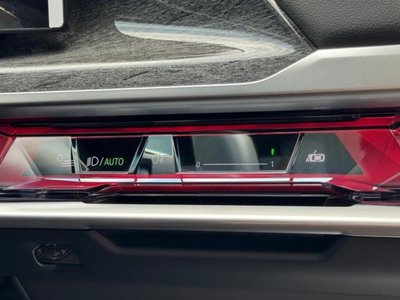 2023 BMW 7 SERIES photo 10