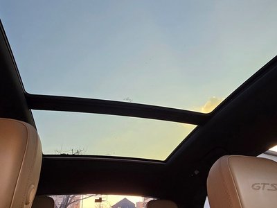 2023 Porsche MACAN 照片 6