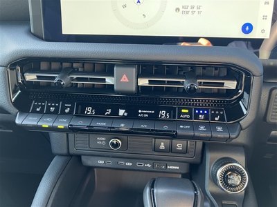 2024 Toyota LAND CRUISER 250 缩略图 18