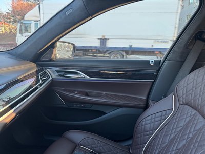 BMW 7 SERIES - 9