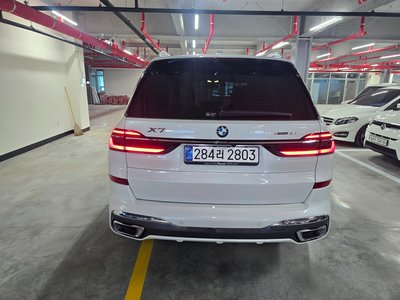BMW X7 - 6