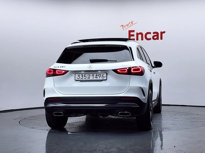 MERCEDES-BENZ GLA-CLASS - 4