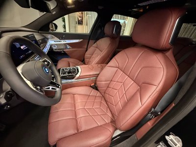 2025 BMW 7 SERIES — миниатюра 11