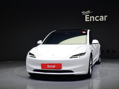 TESLA MODEL 3 - 2