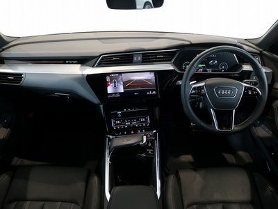 AUDI SQ8 SPORTBACK E-TRON - 7