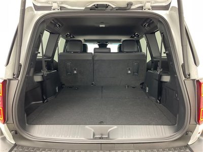 صورة مصغرة 33 لـ 2024 Toyota LAND CRUISER 250