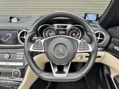 MERCEDES-BENZ SL - 9