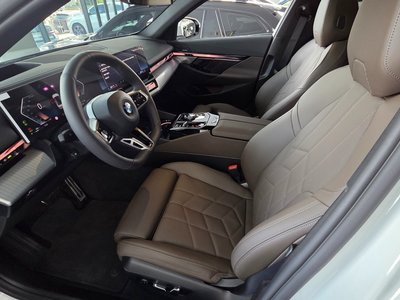 2026 BMW 5 SERIES thumbnail 11