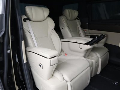 صورة مصغرة 13 لـ 2024 Toyota ALPHARD