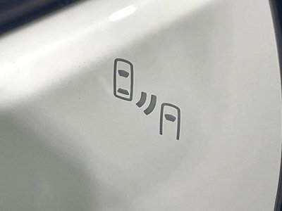 TOYOTA LAND CRUISER PRADO - 7