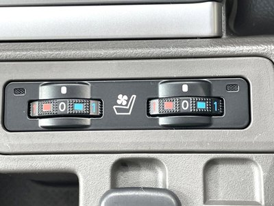 TOYOTA LAND CRUISER PRADO - 6