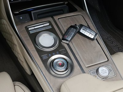 GENESIS GV80 - 9