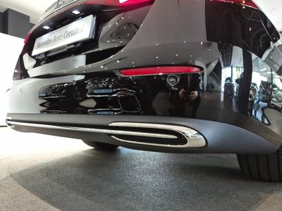 2025 Mercedes-BENZ E-CLASS 缩略图 18