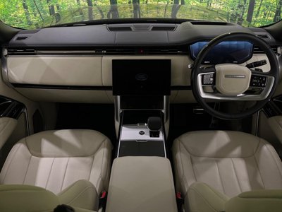 صورة 2 لـ 2025 LAND Rover RANGE ROVER