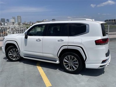 TOYOTA LAND CRUISER 300 - 4