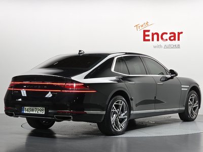 صورة 3 لـ 2022 Genesis G90 (RS4)