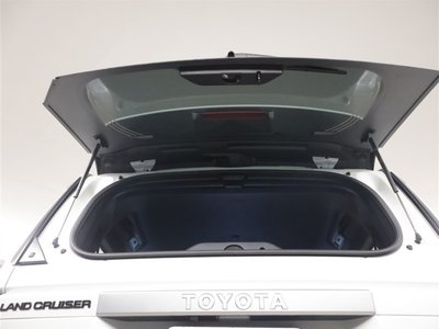 صورة مصغرة 25 لـ 2025 Toyota LAND CRUISER 250