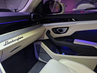 صورة مصغرة 16 لـ 2024 Lamborghini URUS