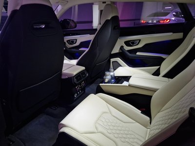 صورة مصغرة 17 لـ 2024 Lamborghini URUS