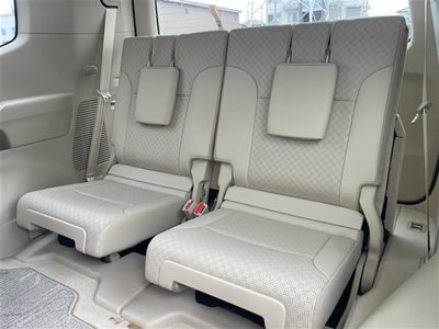 2023 Toyota LAND CRUISER 300 — миниатюра 26