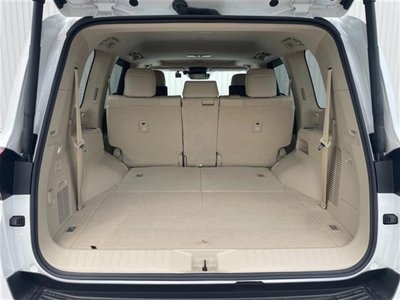 2023 Toyota LAND CRUISER 300 — миниатюра 28