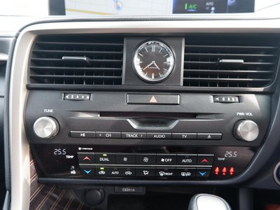 صورة مصغرة 12 لـ 2022 Lexus RX