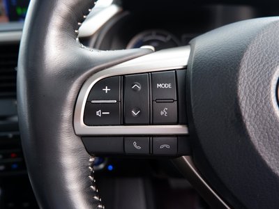 صورة مصغرة 33 لـ 2022 Lexus RX
