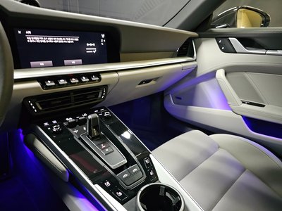 صورة مصغرة 18 لـ 2023 Porsche 911