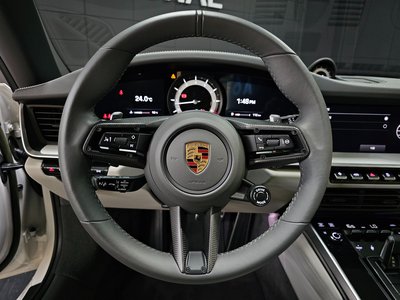 صورة مصغرة 17 لـ 2023 Porsche 911
