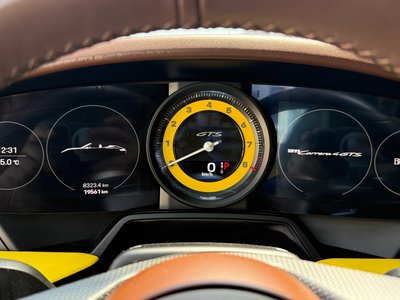 PORSCHE 911 - 10