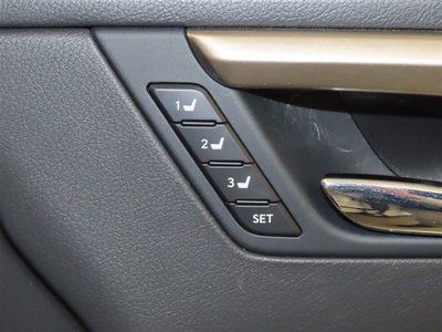 صورة مصغرة 14 لـ 2019 Lexus RX