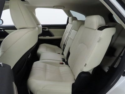 صورة مصغرة 32 لـ 2019 Lexus RX