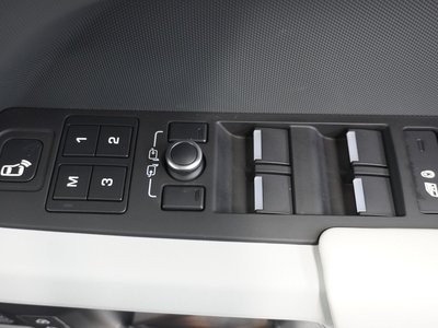 2022 LAND Rover DEFENDER 缩略图 32