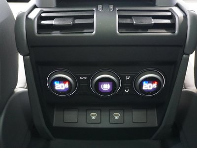 2022 LAND Rover DEFENDER 缩略图 41