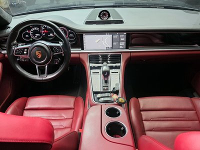 PORSCHE PANAMERA - 5