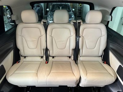 MERCEDES-BENZ V-CLASS - 8