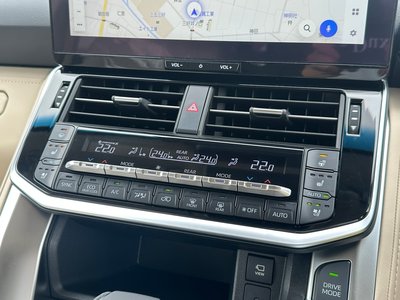 2025 Toyota LAND CRUISER 300 — миниатюра 56
