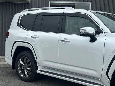 2025 Toyota LAND CRUISER 300 — миниатюра 20