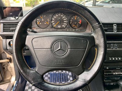 1992 Mercedes-BENZ MEDIUM-CLASS thumbnail 38