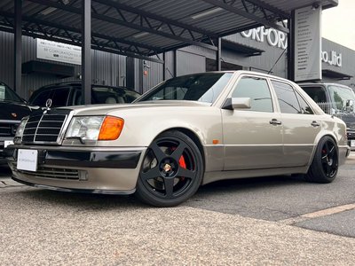 MERCEDES-BENZ MEDIUM-CLASS - 1