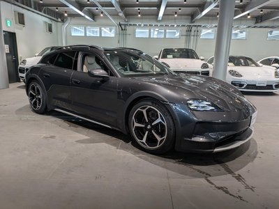 PORSCHE TAYCAN CROSS TURISMO - 5